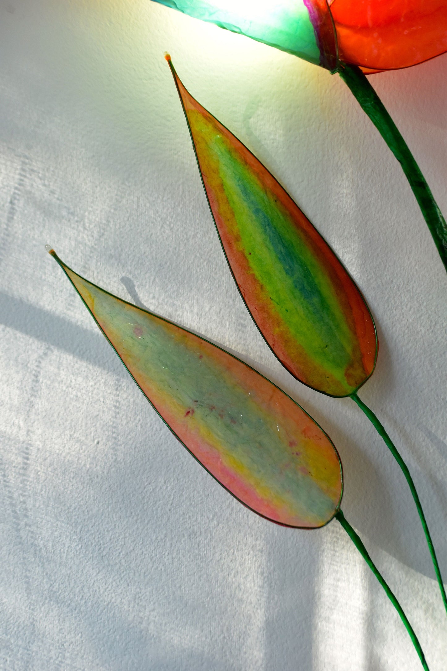 Lampada da parete a 2 luci in resina a forma di fiori di strelitzia arancione