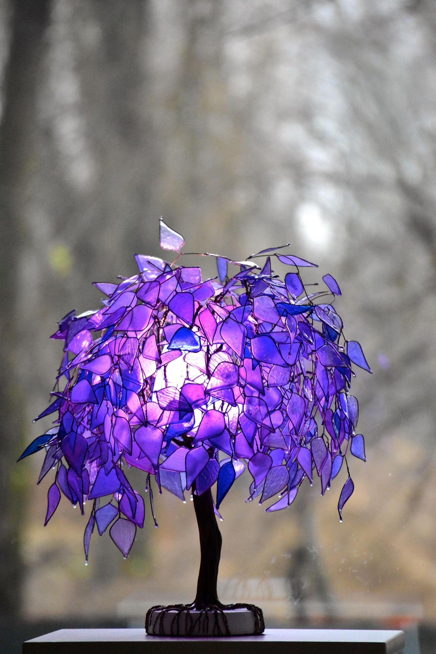 lampada albero viola di jacarandas fatto e dipinto a mano pezzo unico