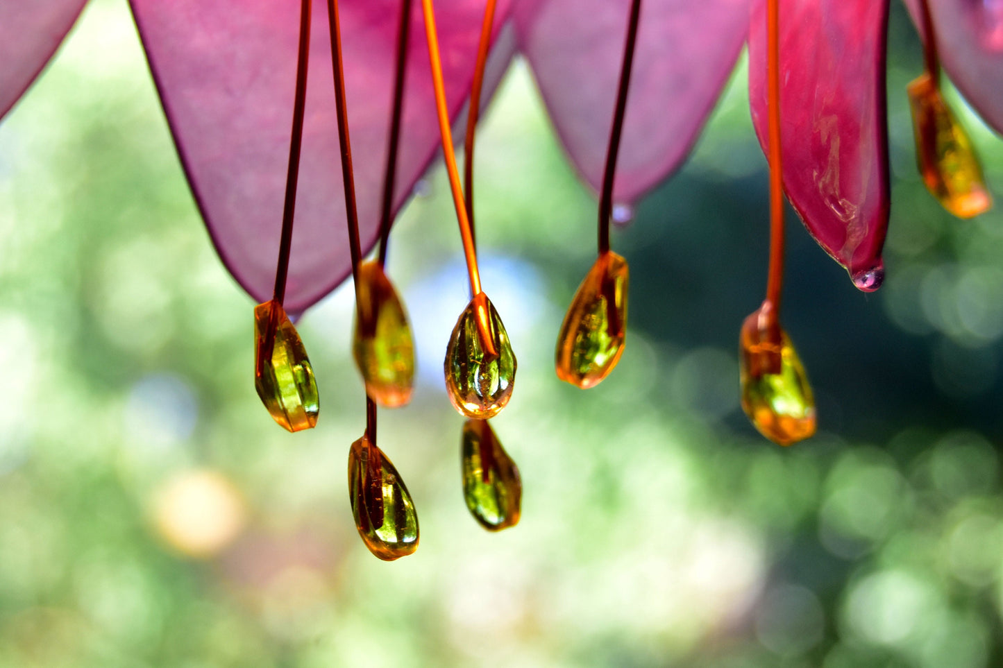 lampada a sospensione 3 luci forma di fiori in resina: ambiente romantico floreale