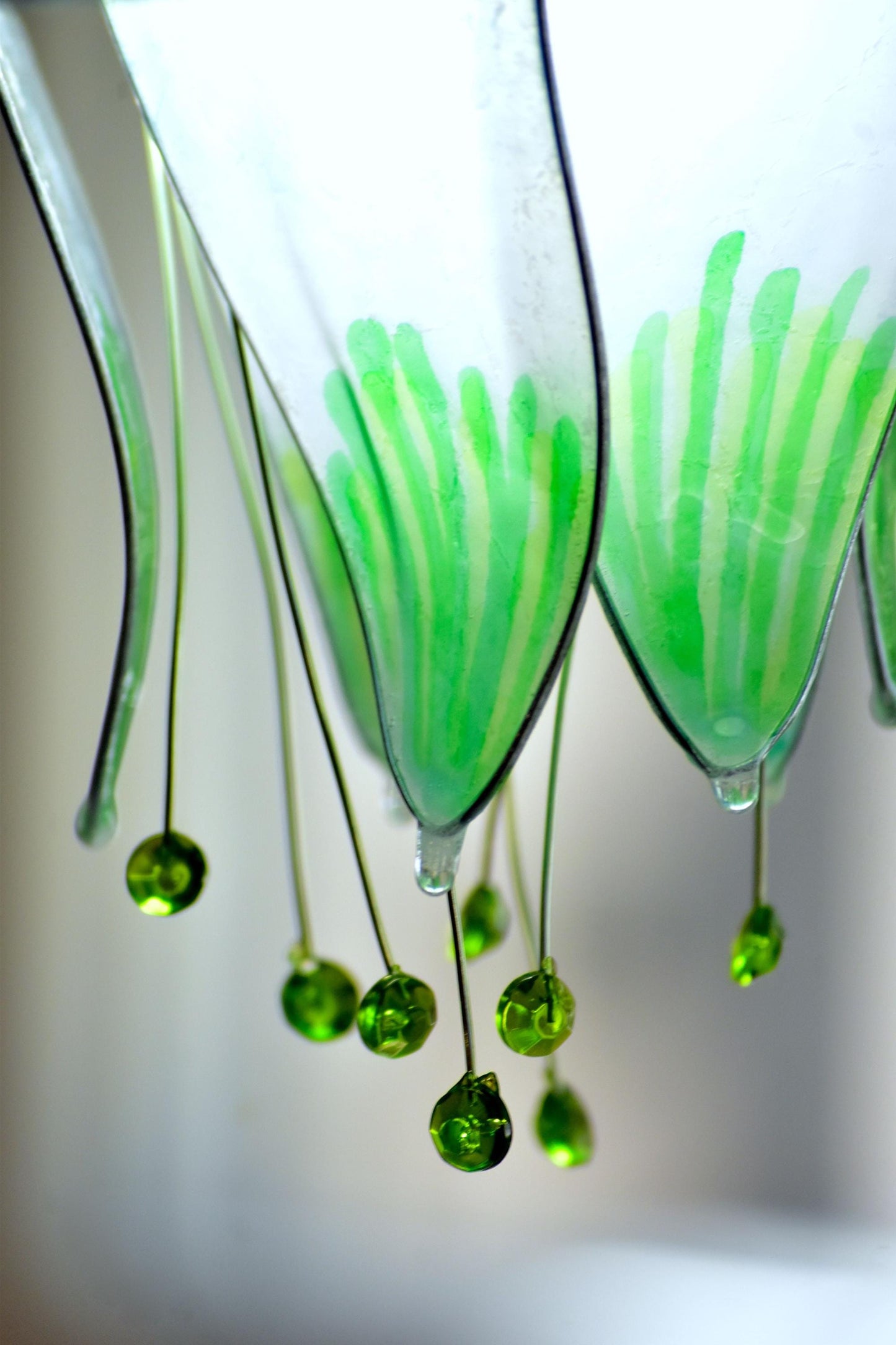 lampada a sospensione a 3 luci floreali blu e bianco per ambiente romantico e fiabesco