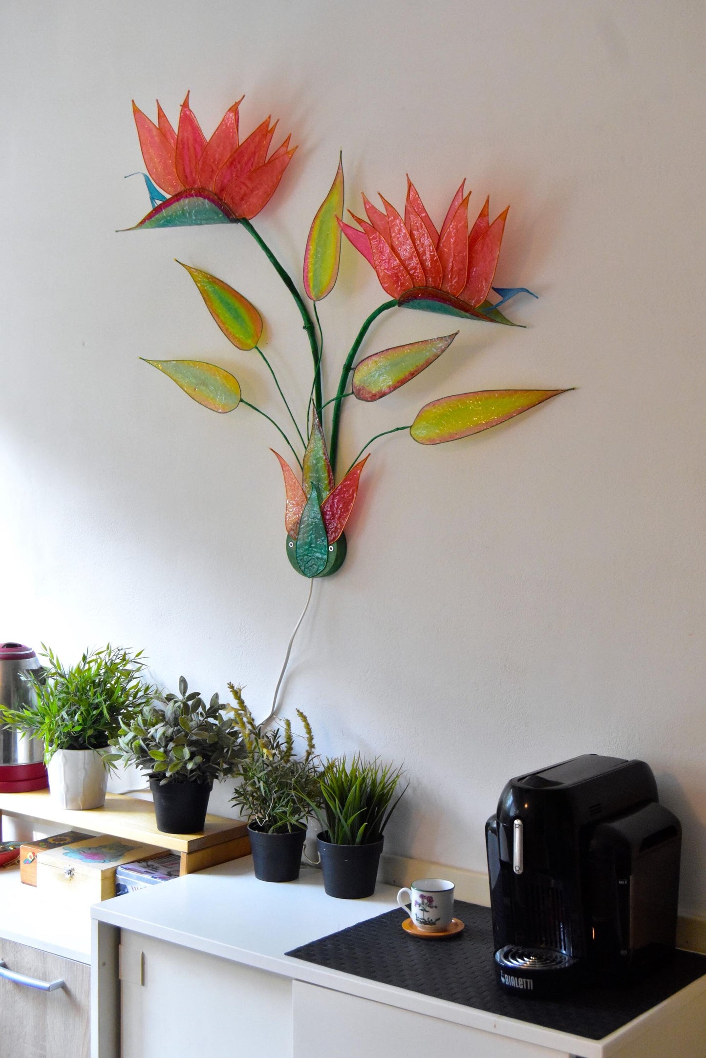 Lampada da parete a 2 luci in resina a forma di fiori di strelitzia arancione