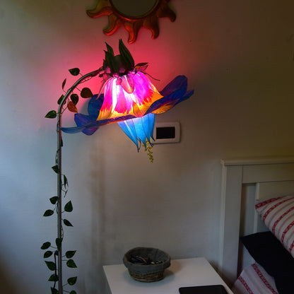 Lampada da terra per lettura con stelo flessibile fiore fantastico blu giallo rosso - Fiorediluce