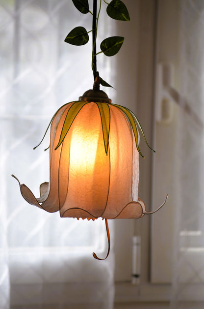 Lampada sospensione 3 luci a forma di fiori beige fatta a mano - Fiorediluce