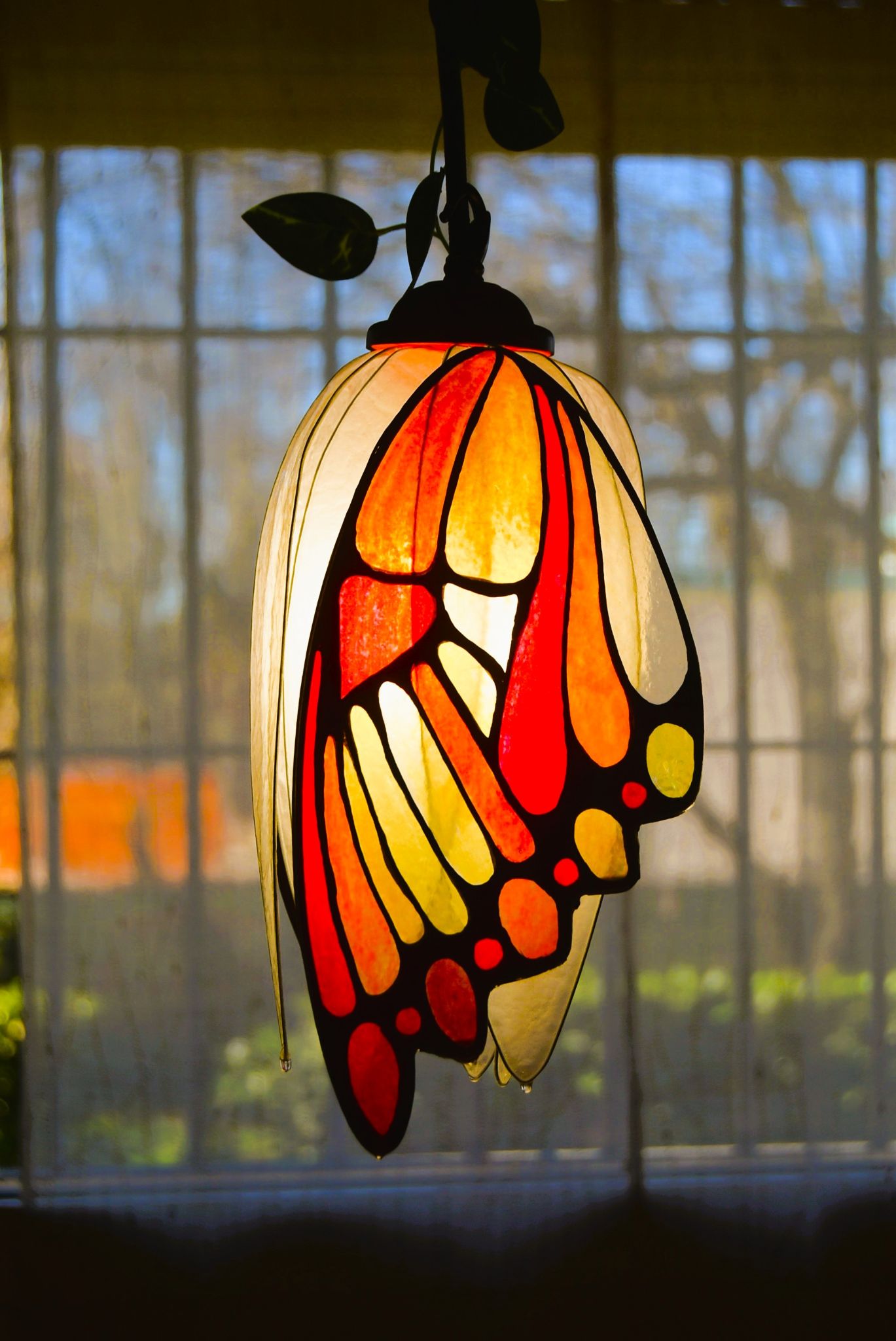 lampada sospensione con 3 farfalle/creazione artigianale - Fiorediluce