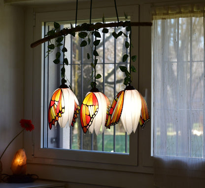 lampada sospensione con 3 farfalle/creazione artigianale - Fiorediluce