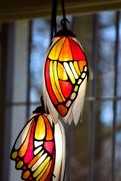 lampada sospensione con 3 farfalle/creazione artigianale - Fiorediluce
