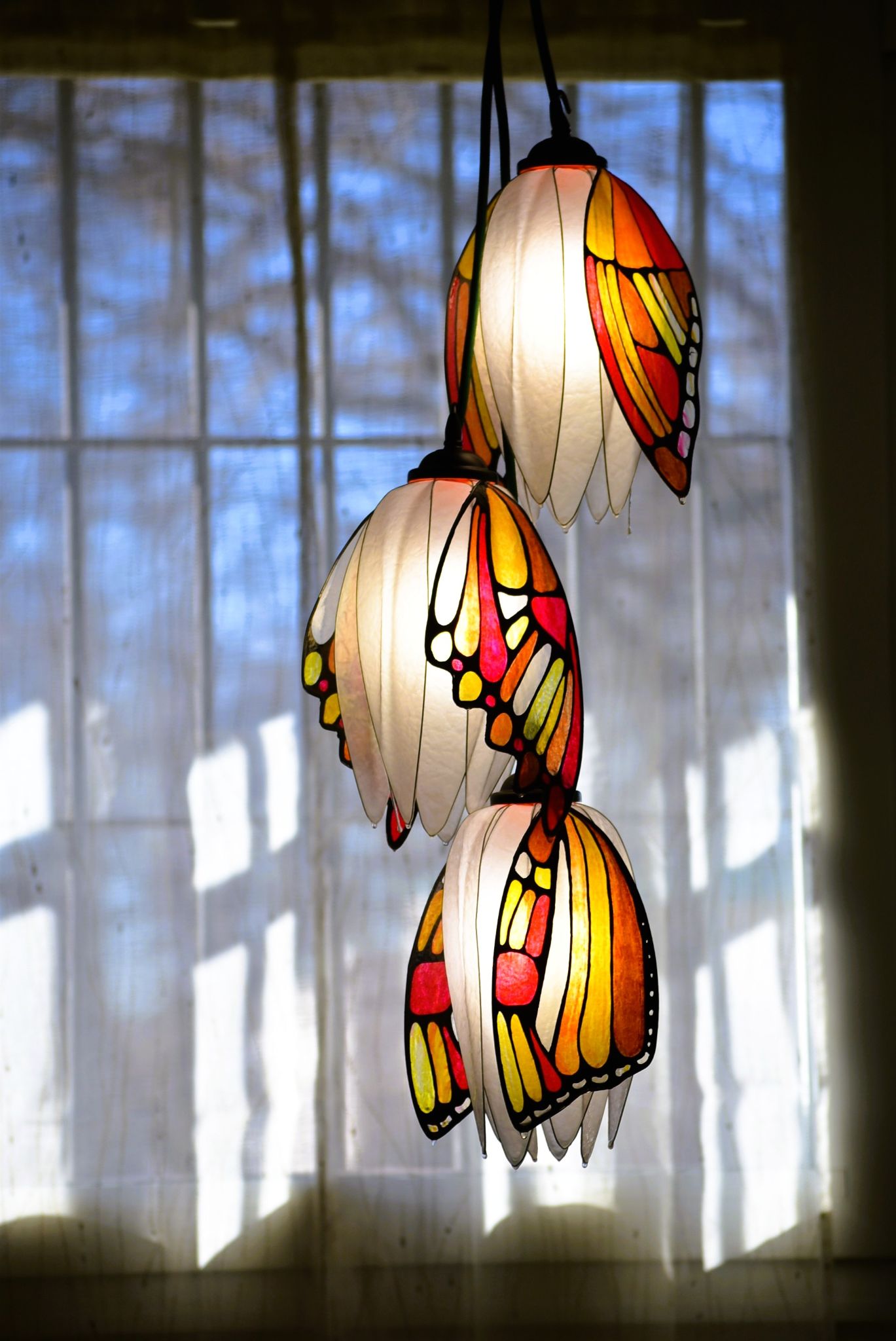 lampada sospensione con 3 farfalle/creazione artigianale - Fiorediluce