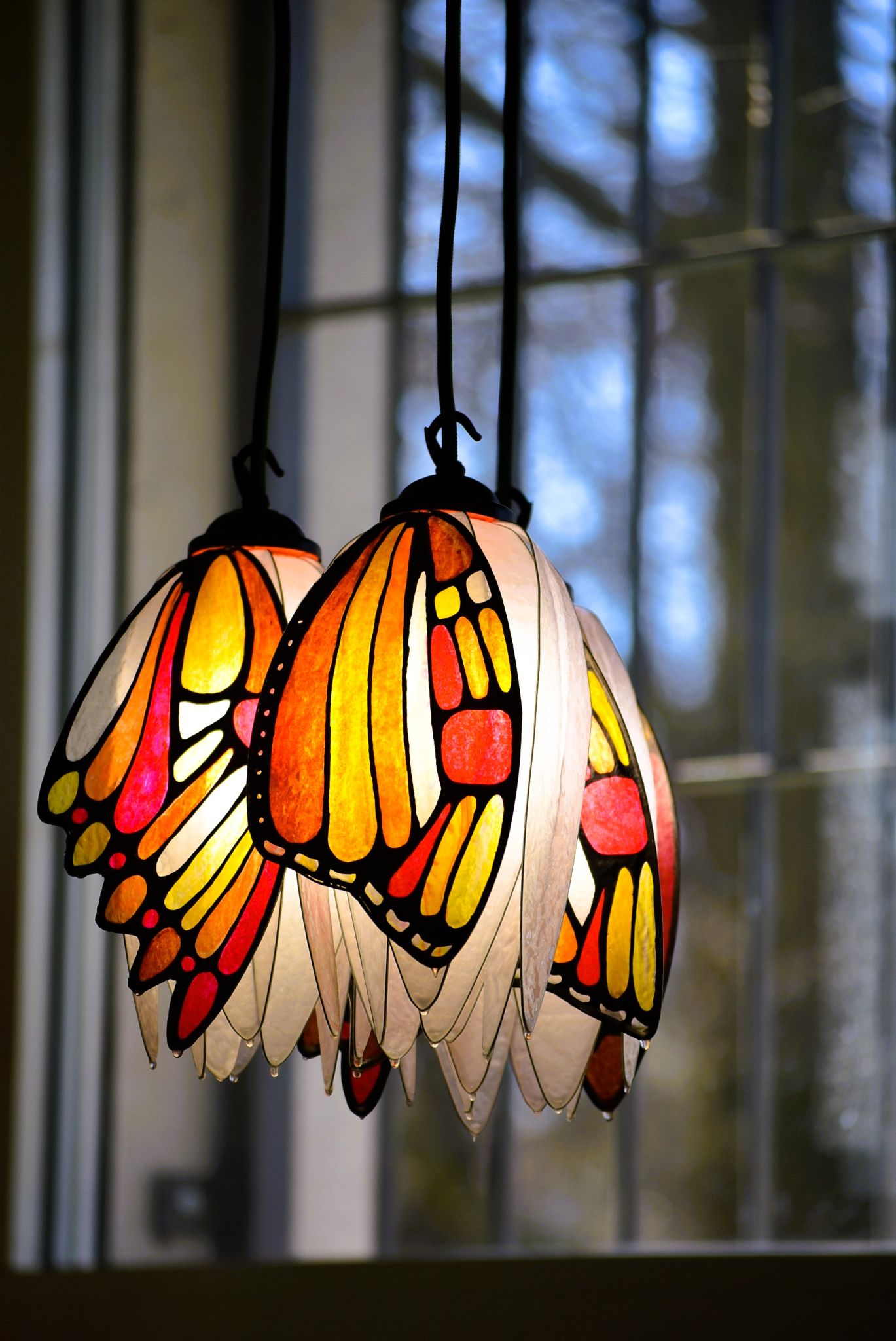 lampada sospensione con 3 farfalle/creazione artigianale - Fiorediluce