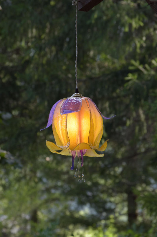 lampada da muro bocciolo di fiore giallo e viola in resina