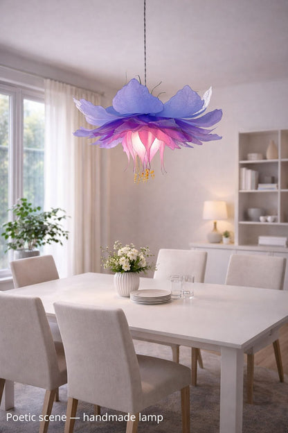 Lampada sospensione fiore viola rosa con 56 petali fatto e dipinto a mano - Fiorediluce