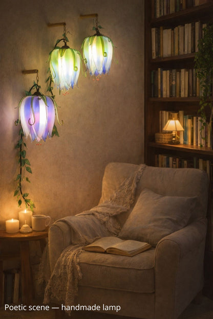 lampada da parete 3 luci forma di fiori rampicanti fatta dipinta a mano - Fiorediluce